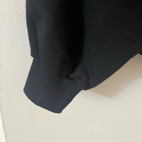 Cinq a Sept Black White TRES CHIC Sweater Crewneck Sweatshirt‎ NWT Small - Picture 9 of 16